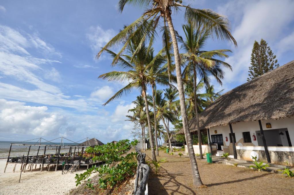 Kilifi Bay Beach Resort Экстерьер фото