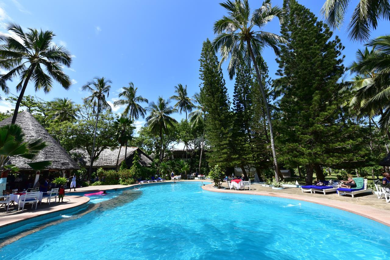 Kilifi Bay Beach Resort Экстерьер фото